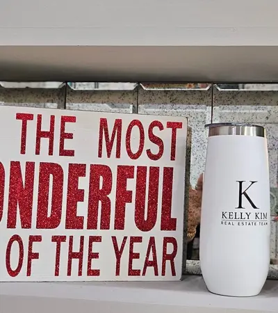 The Kelly Kim Real Estate Christmas vibe